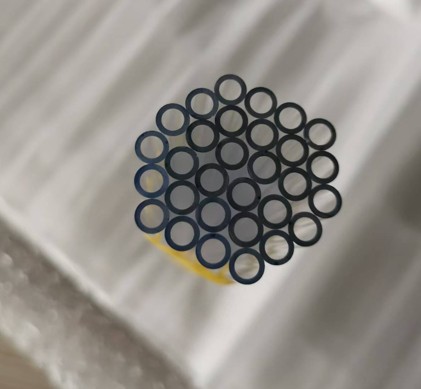 Medizinisches Ce-Ti Co-dotiertes Quarzrohr